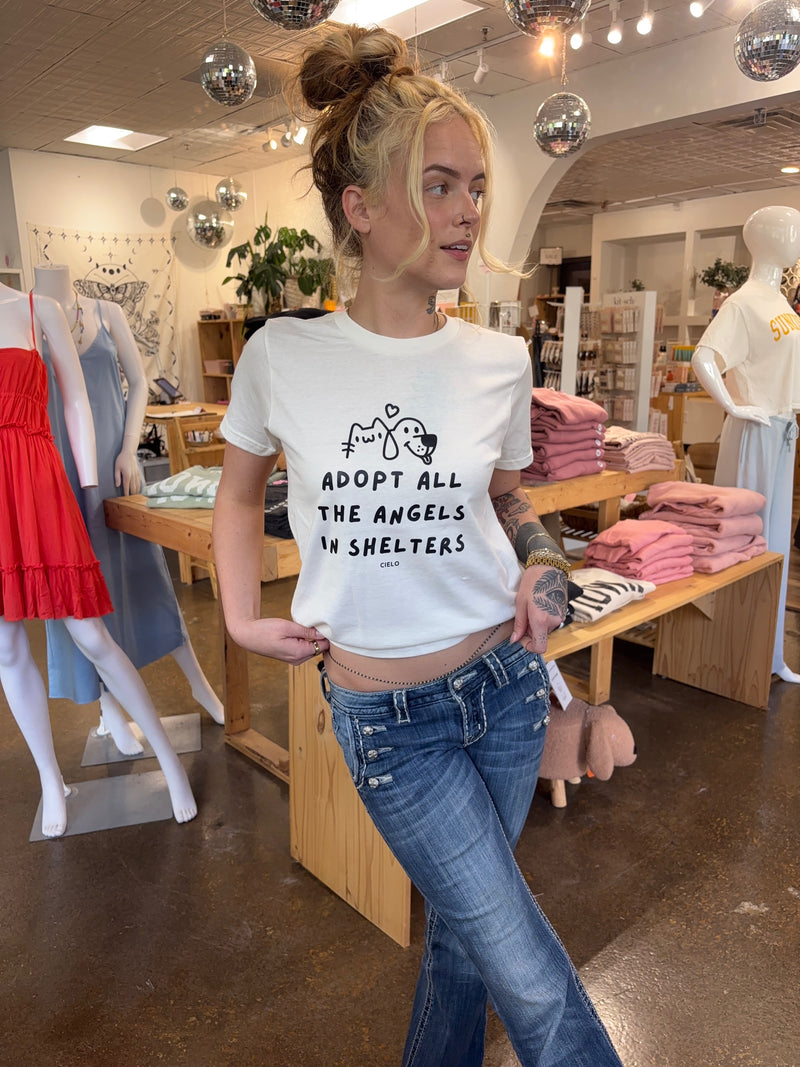 Paws & Hearts Tee 🐾💖