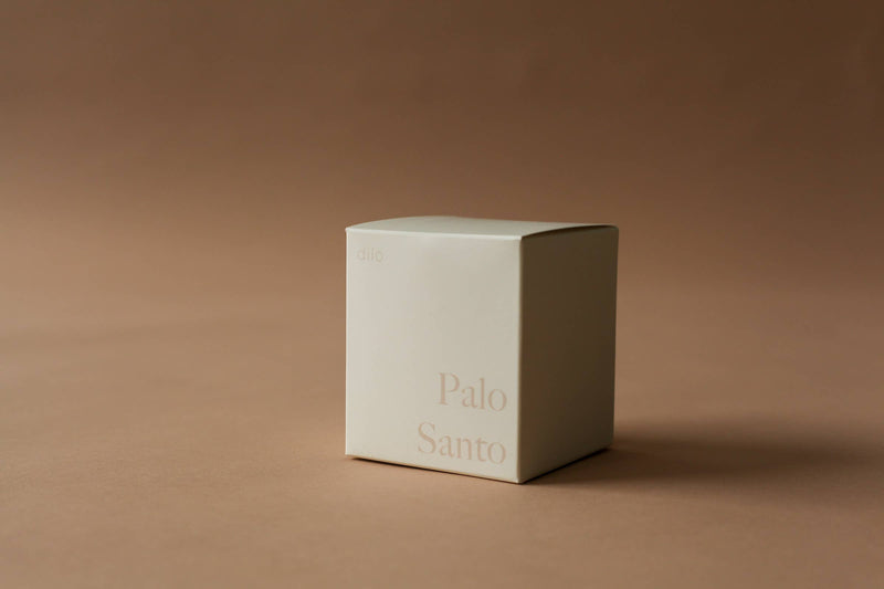 dilo - PALO SANTO CANDLE